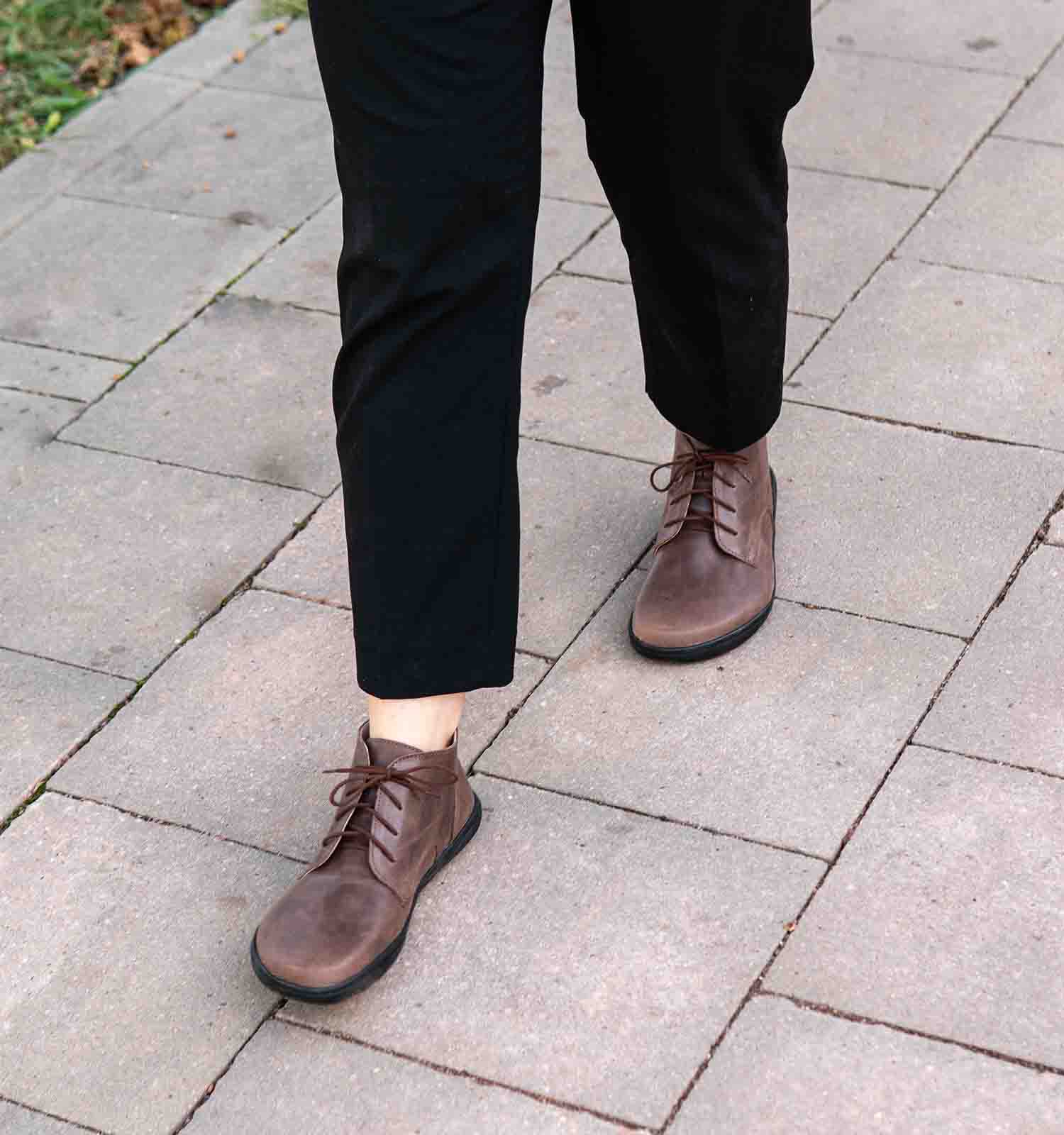 Barefoot Derby Mid Chocolate