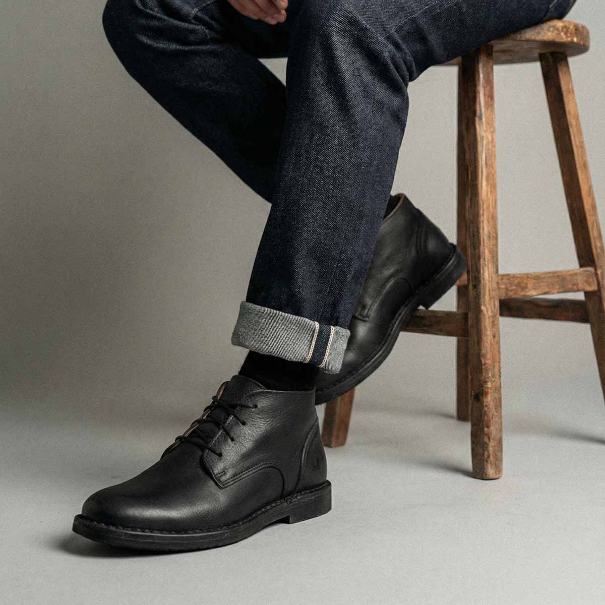 Derby Mid Schwarz