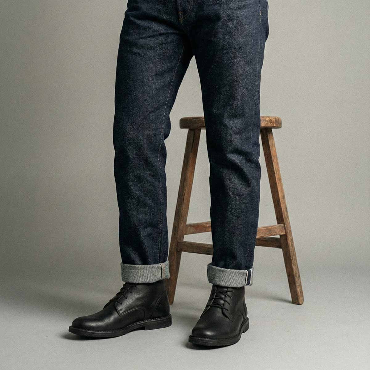 Derby Mid Schwarz