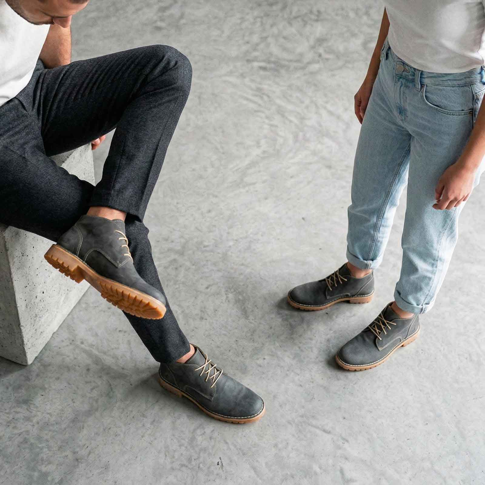 Derby Mid Farm Shark